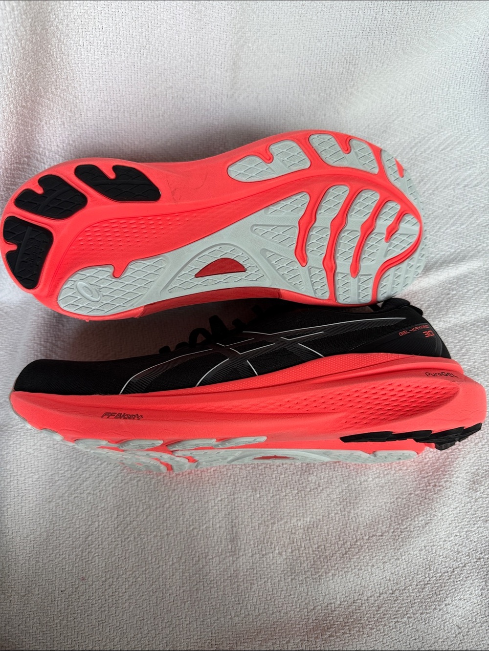 Asics Gel-Kayano 30 Black & Neon Coral Running Sneakers - Picture 7 of 11